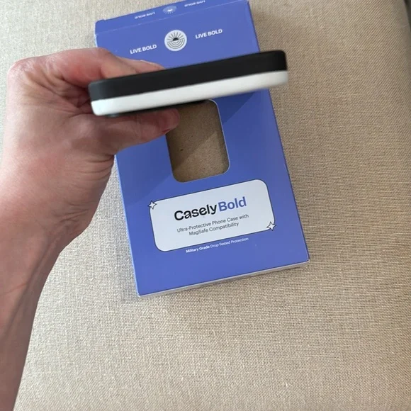 CASELY Bold+MagSafe IPhone 14 Pro Max Case NWT - Picture 8 of 11